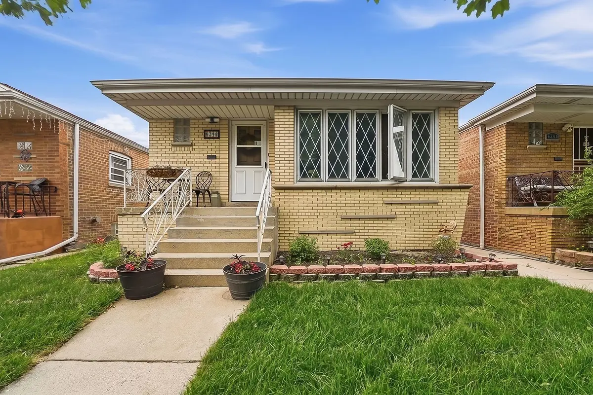 6348 S LAPORTE AVE, Chicago, IL 60638