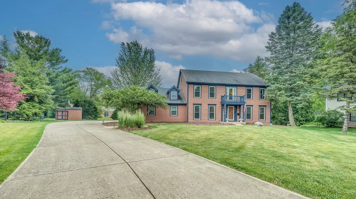 614 Marion AVE, St. Charles, IL 60174