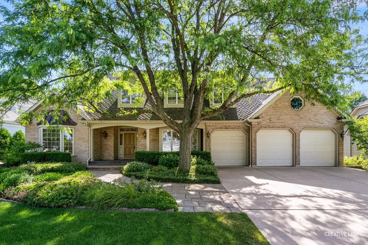 1495 Woodcrest CT, Aurora, IL 60502
