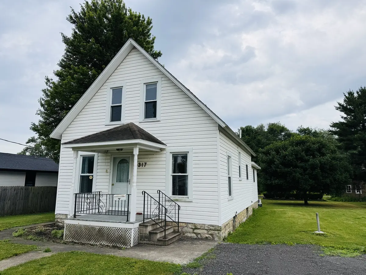 317 W Williams ST, Dwight, IL 60420