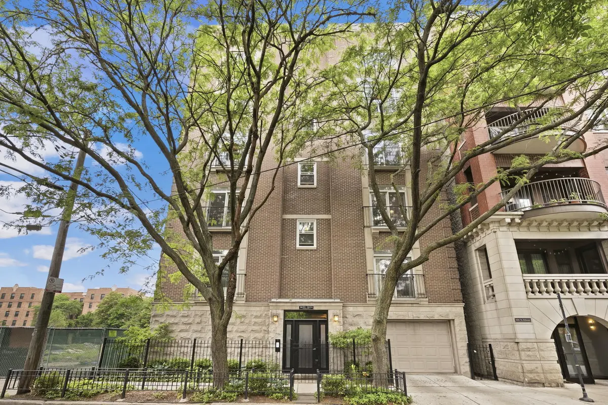 1422 N Orleans ST #3S, Chicago, IL 60610