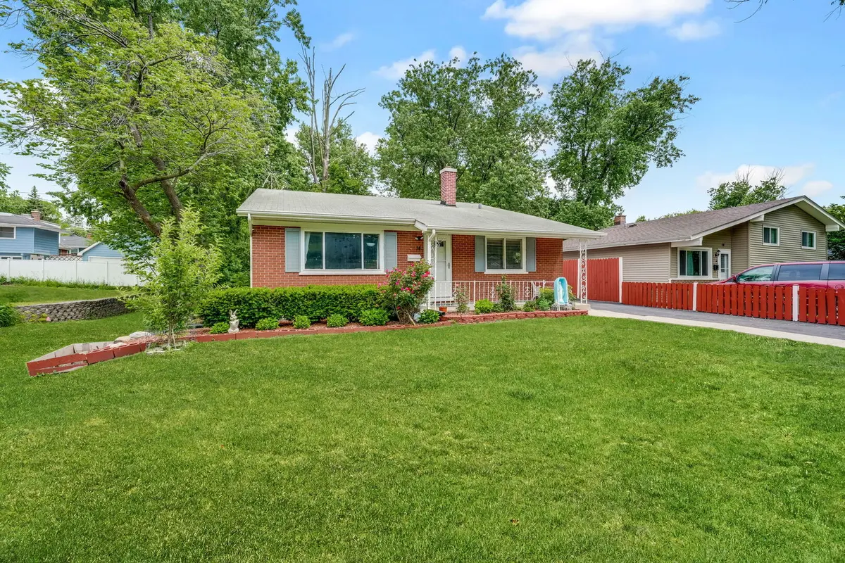 14 E Van Buren ST, Villa Park, IL 60181