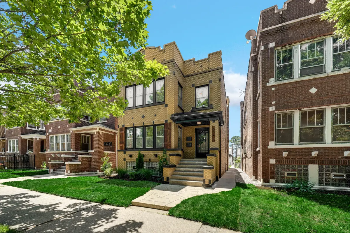 5341 W Wrightwood AVE, Chicago, IL 60639