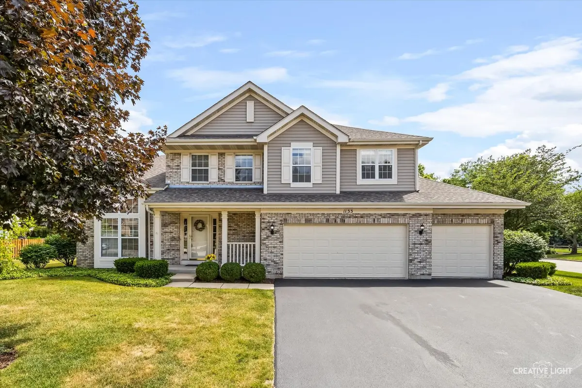 1133 Stonegate CT, Bartlett, IL 60103