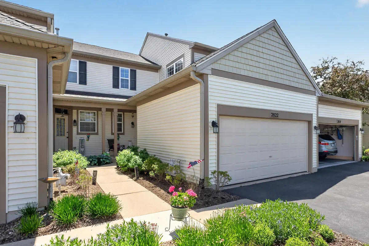 2822 Gypsum CIR, Naperville, IL 60564