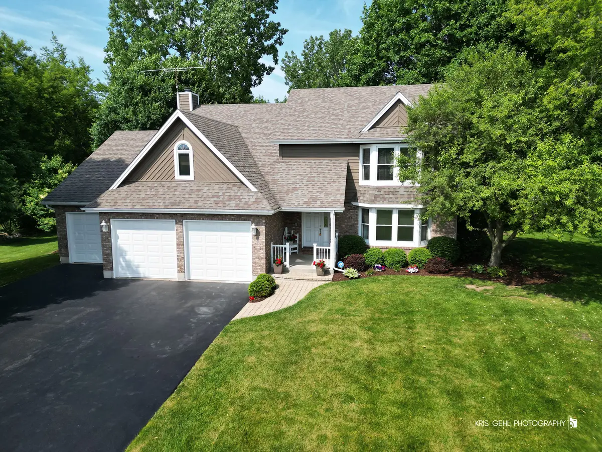 39522 N Harmony CT, Wadsworth, IL 60083