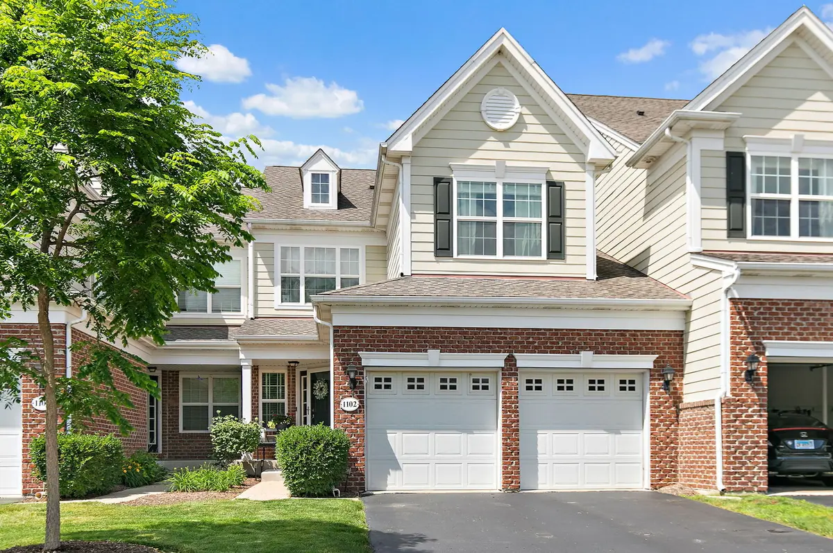 1102 Pine Valley CT, Elgin, IL 60124