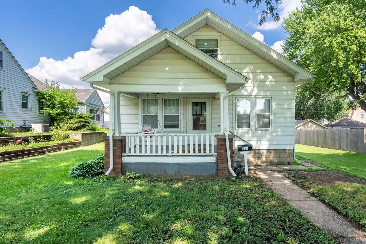 119 N Hazelwood AVE, Davenport, IA 52802