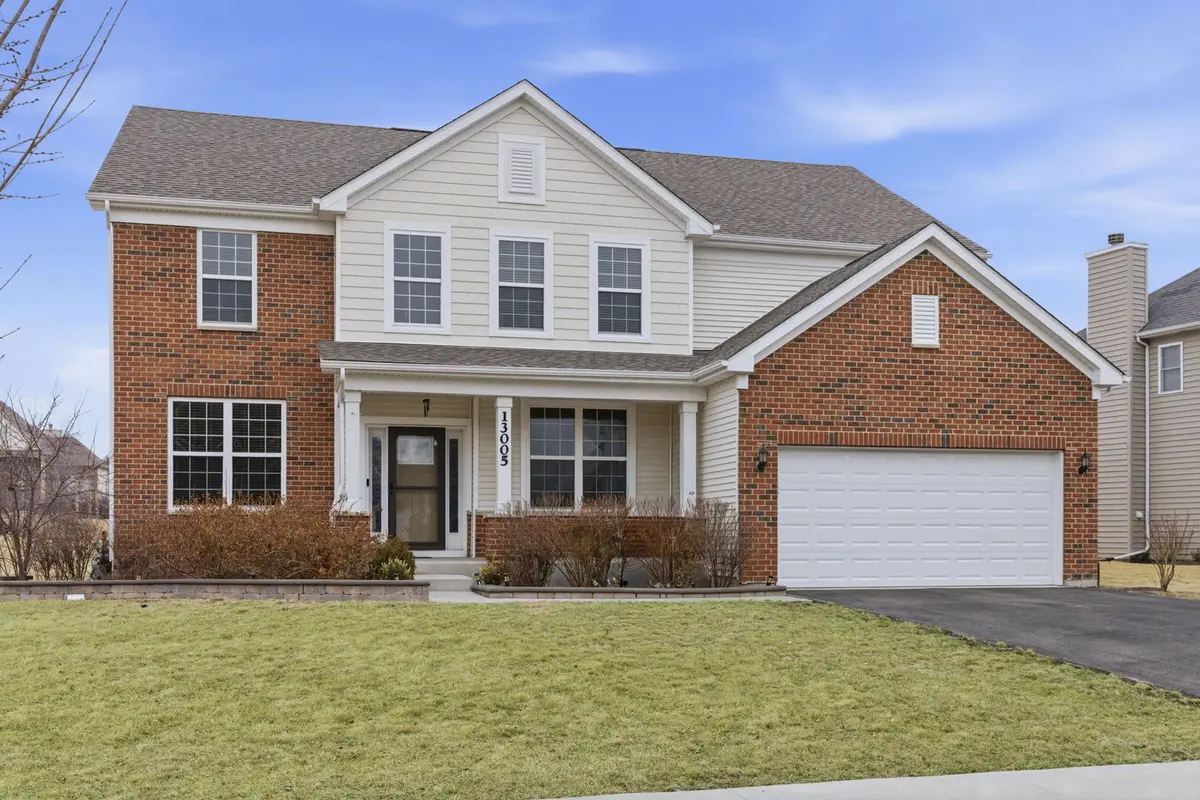 13005 Timber Wood CIR, Plainfield, IL 60585