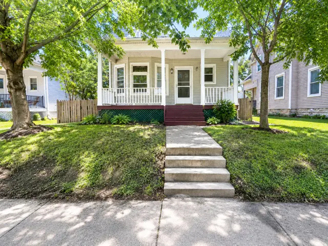 1018 14 1/2 ST, Rock Island, IL 61201