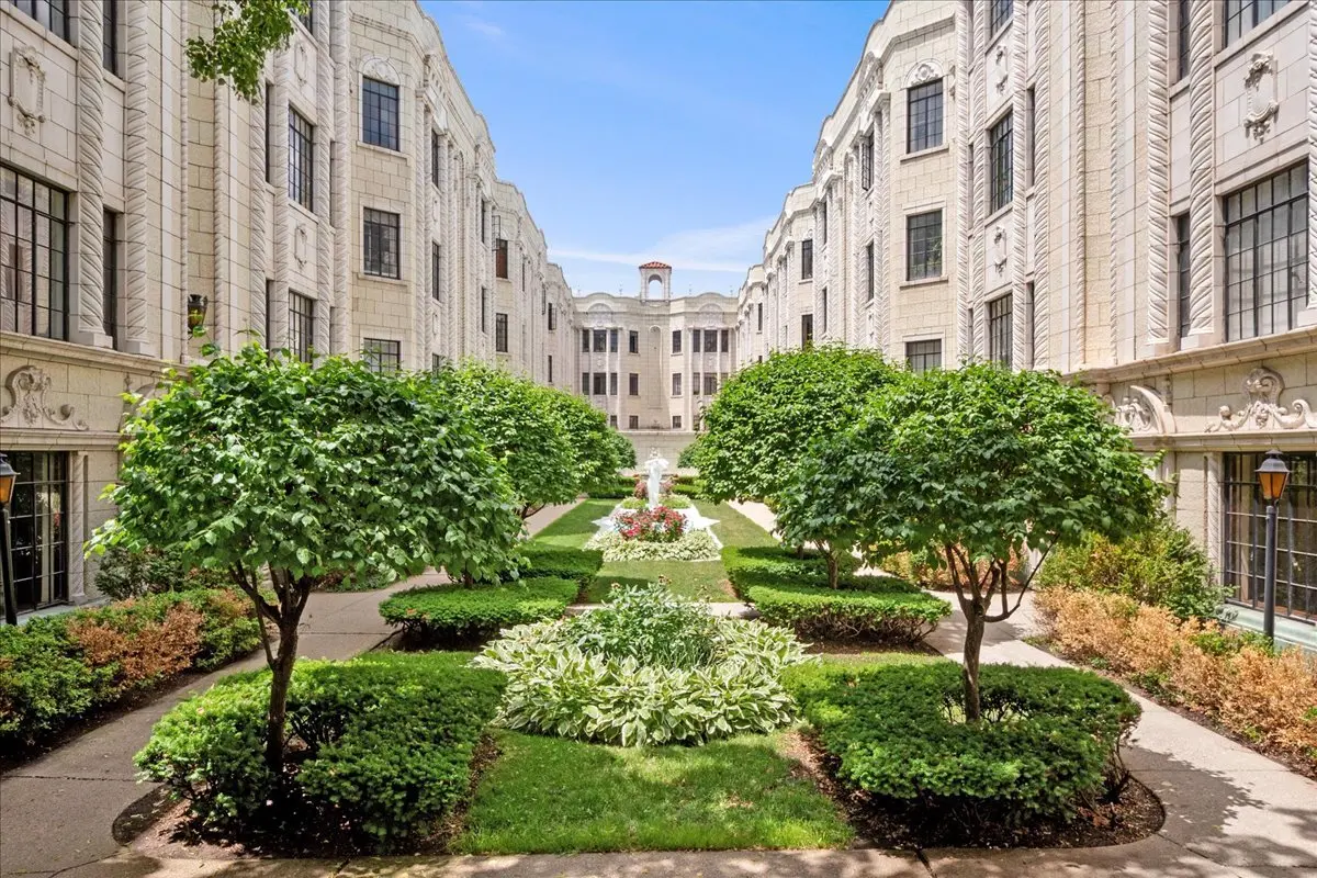 7348 N Ridge BLVD #14C, Chicago, IL 60645