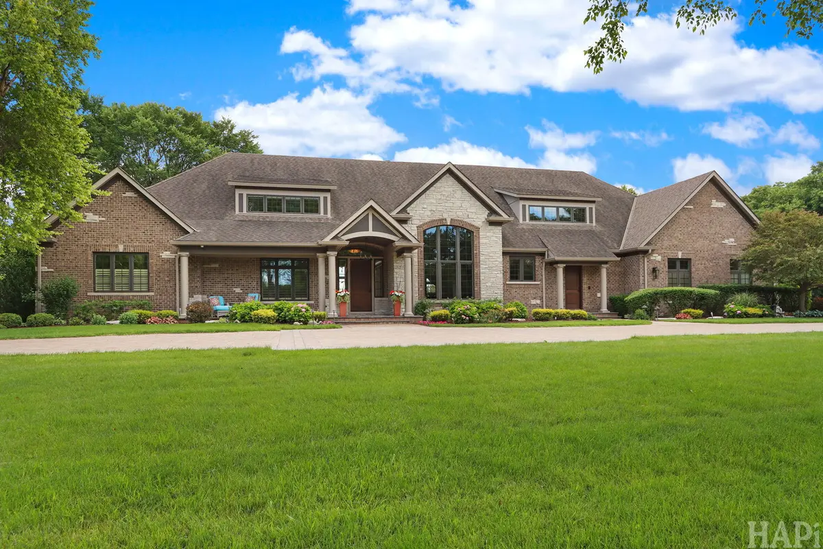 55 Otis RD, Barrington Hills, IL 60010