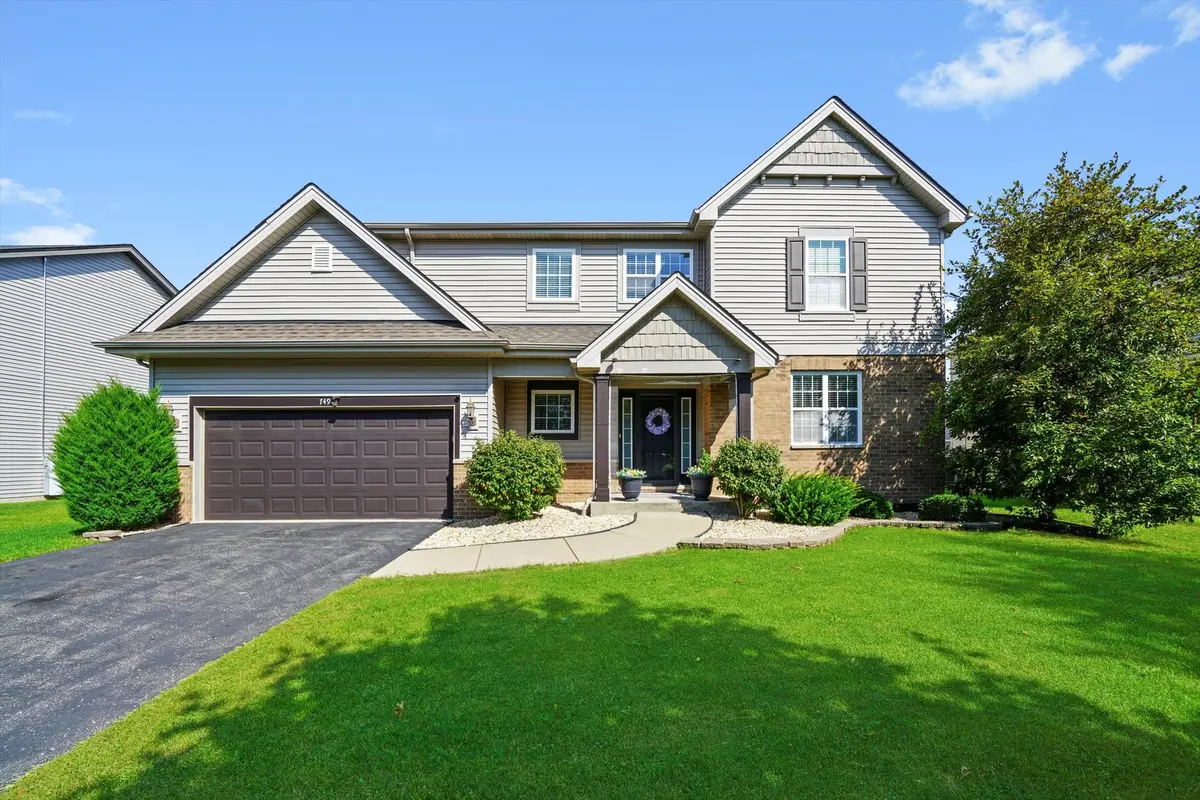 749 N Misty Ridge DR, Romeoville, IL 60446