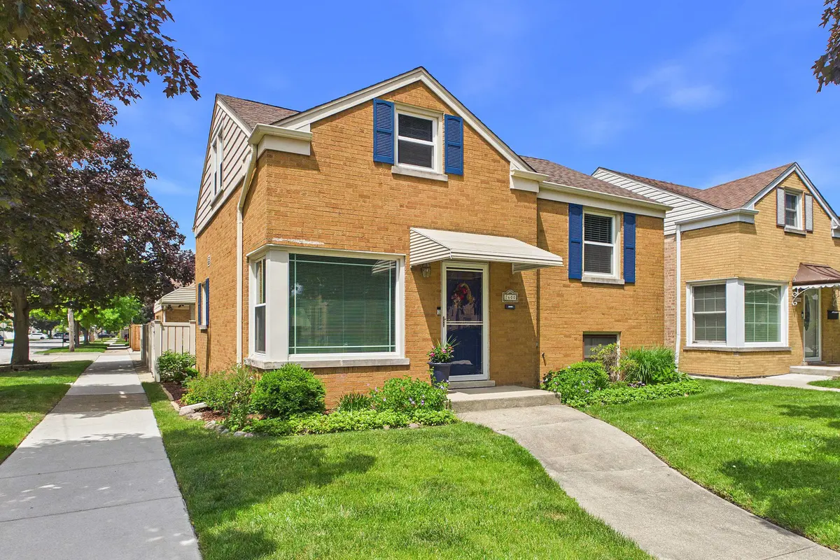 2600 clarke ST, River Grove, IL 60171