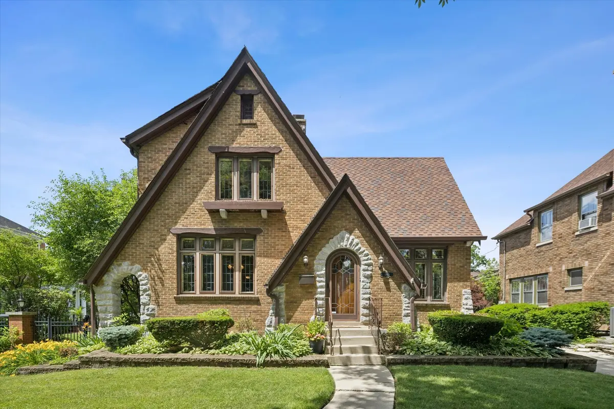 440 S Prospect AVE, Elmhurst, IL 60126