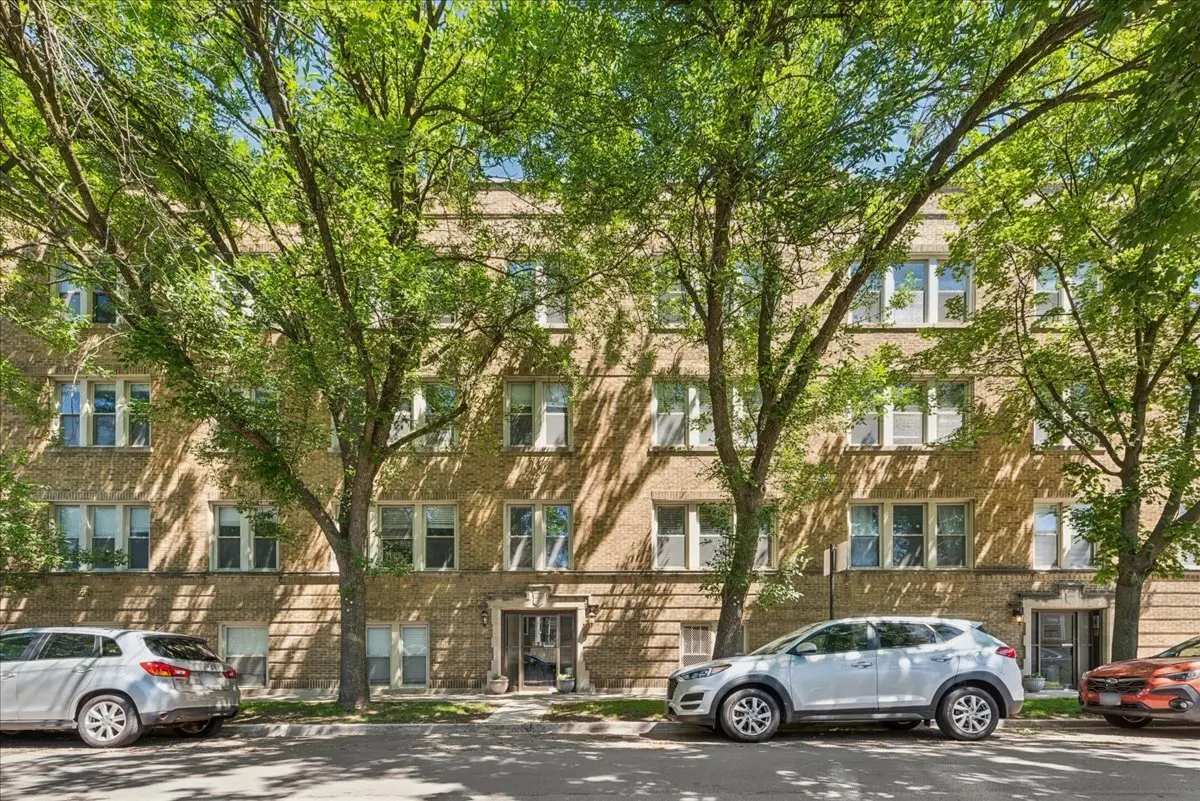 2152 W Ainslie ST #D2, Chicago, IL 60625