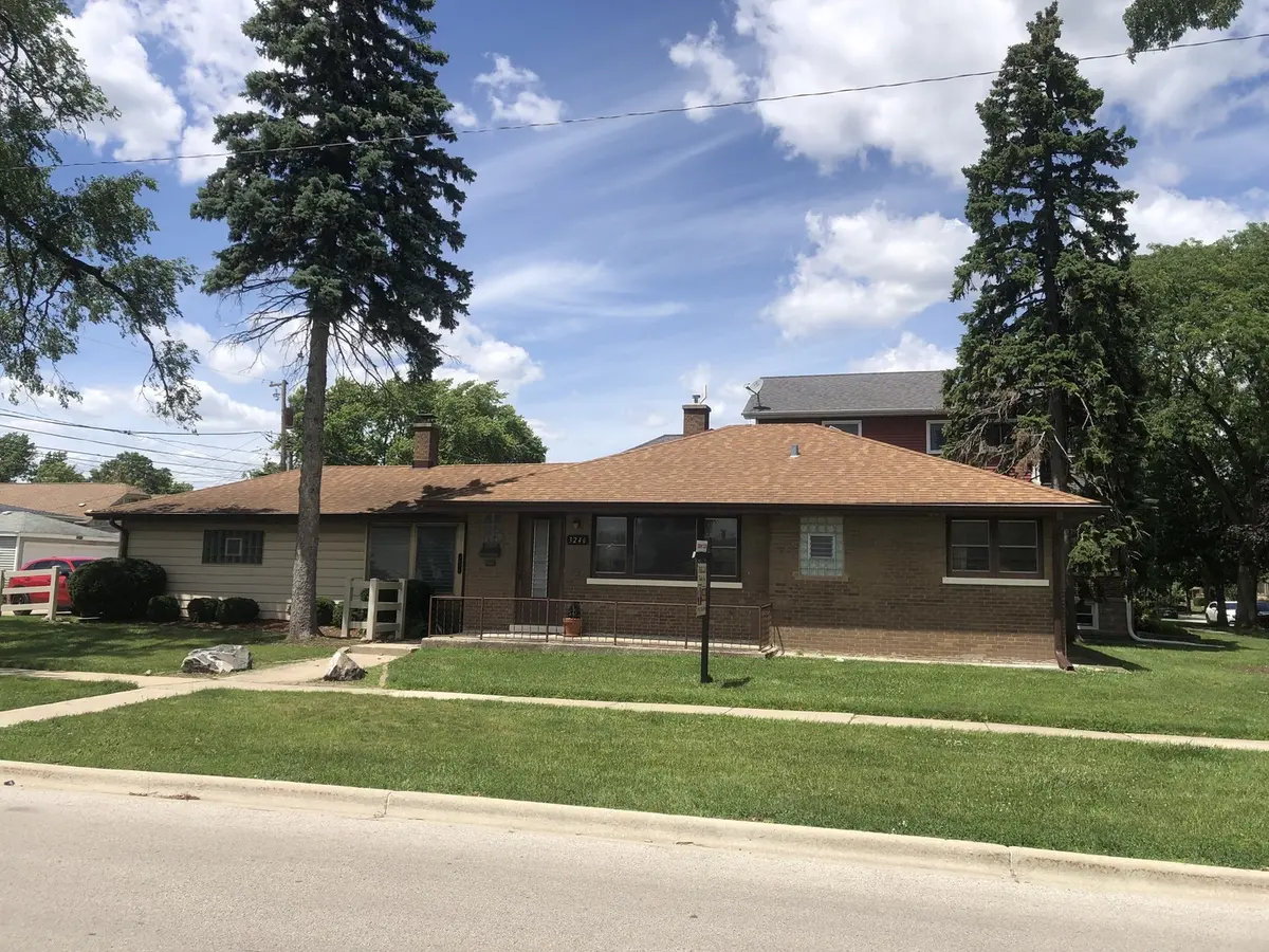 3246 OAK AVE, Brookfield, IL 60513