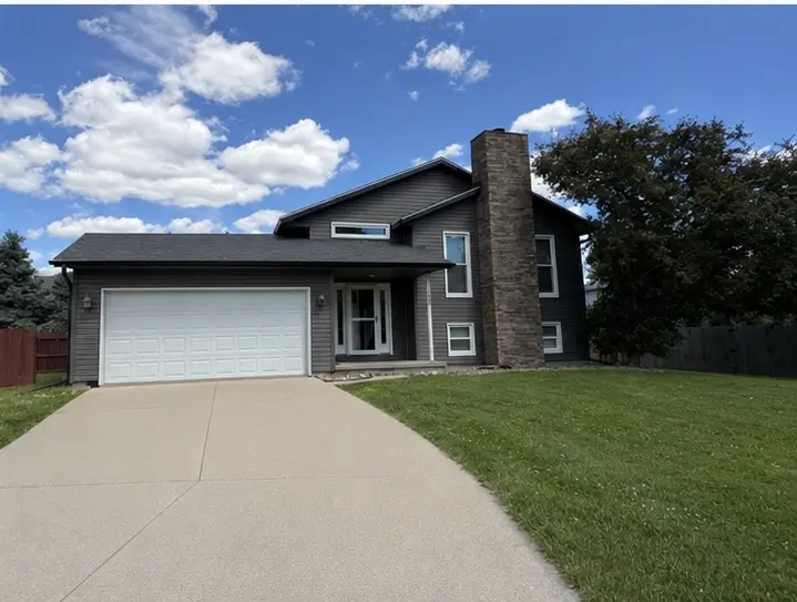 1622 Bensington CT, Normal, IL 61761