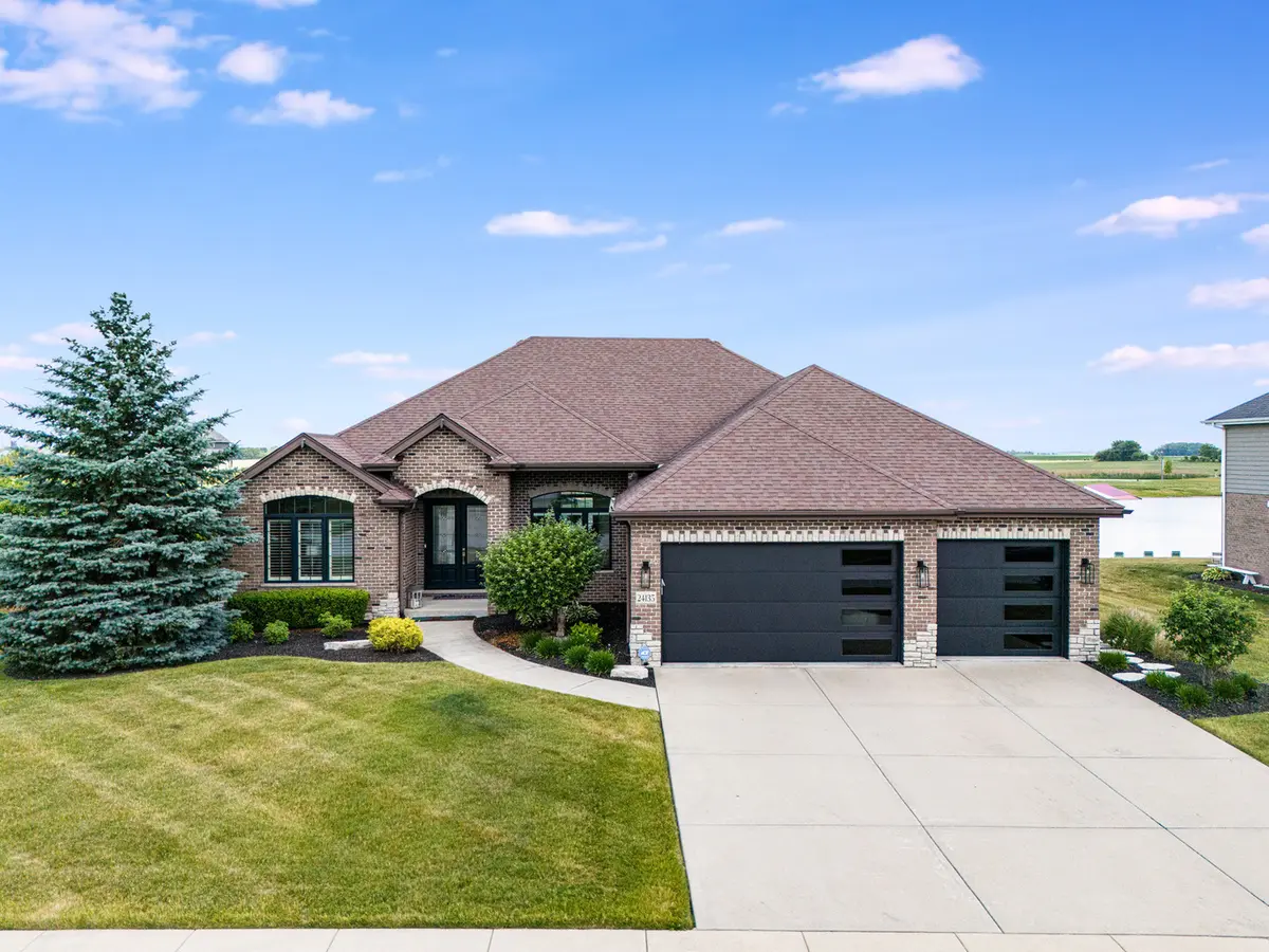 24135 S Bay To Bay BLVD, Manhattan, IL 60442