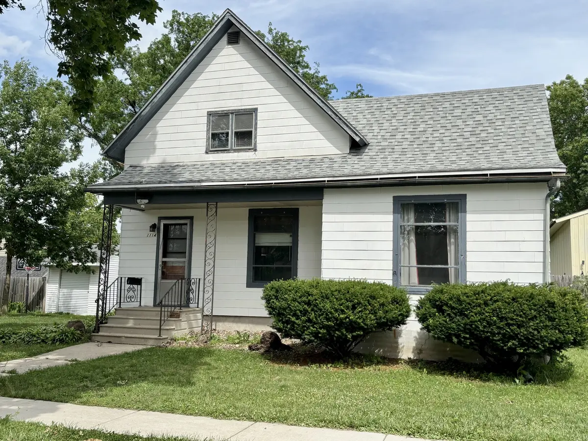 1114 Garfield AVE, Belvidere, IL 61008