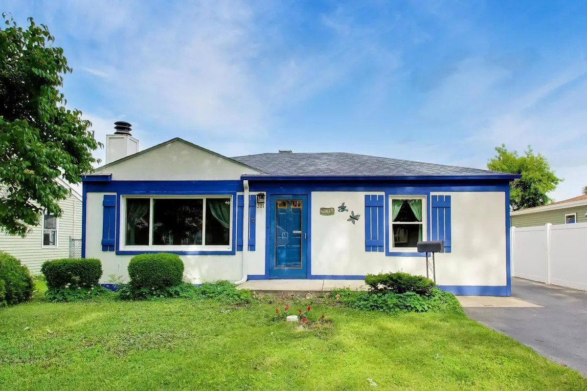301 N Schubert ST, Palatine, IL 60067