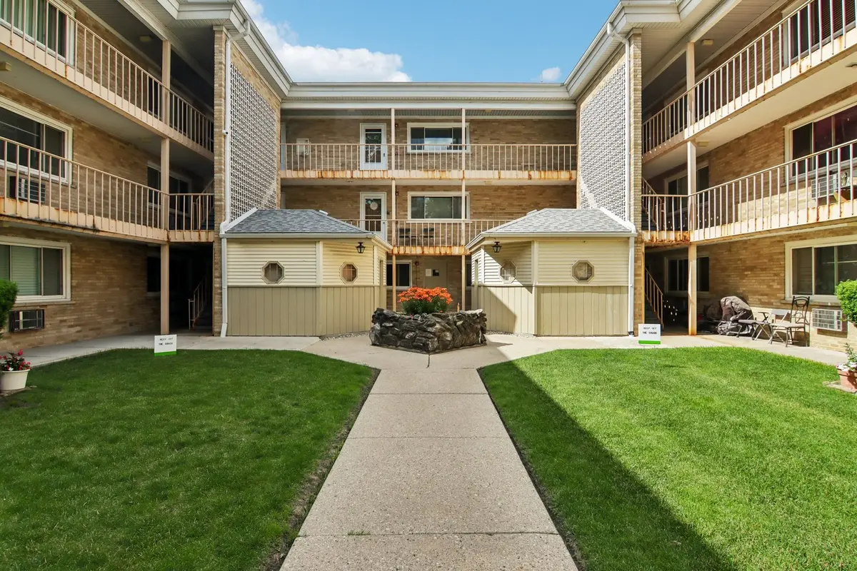 7206 W Wellington AVE #3D, Chicago, IL 60707