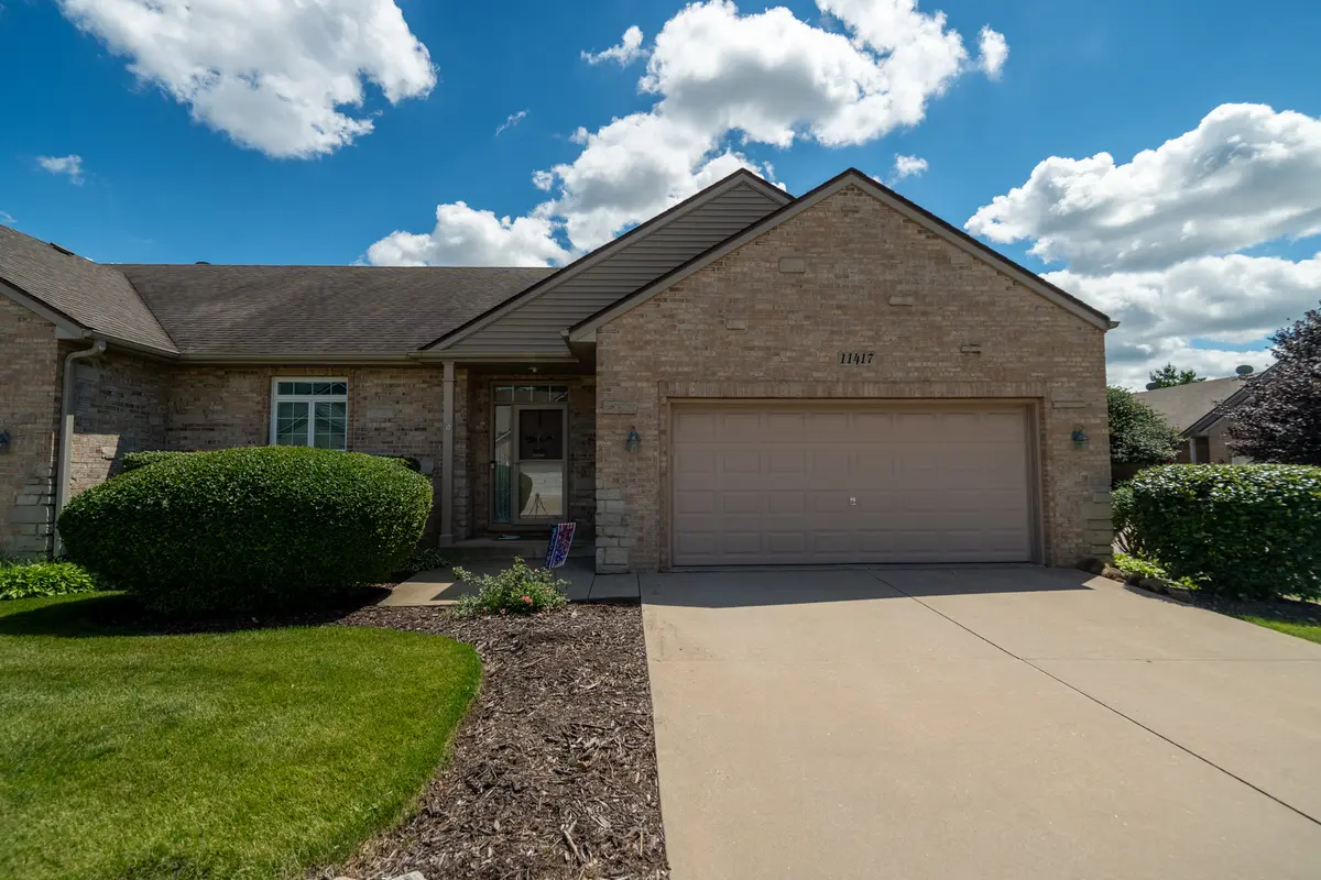 11417 Russell DR #1, Huntley, IL 60142