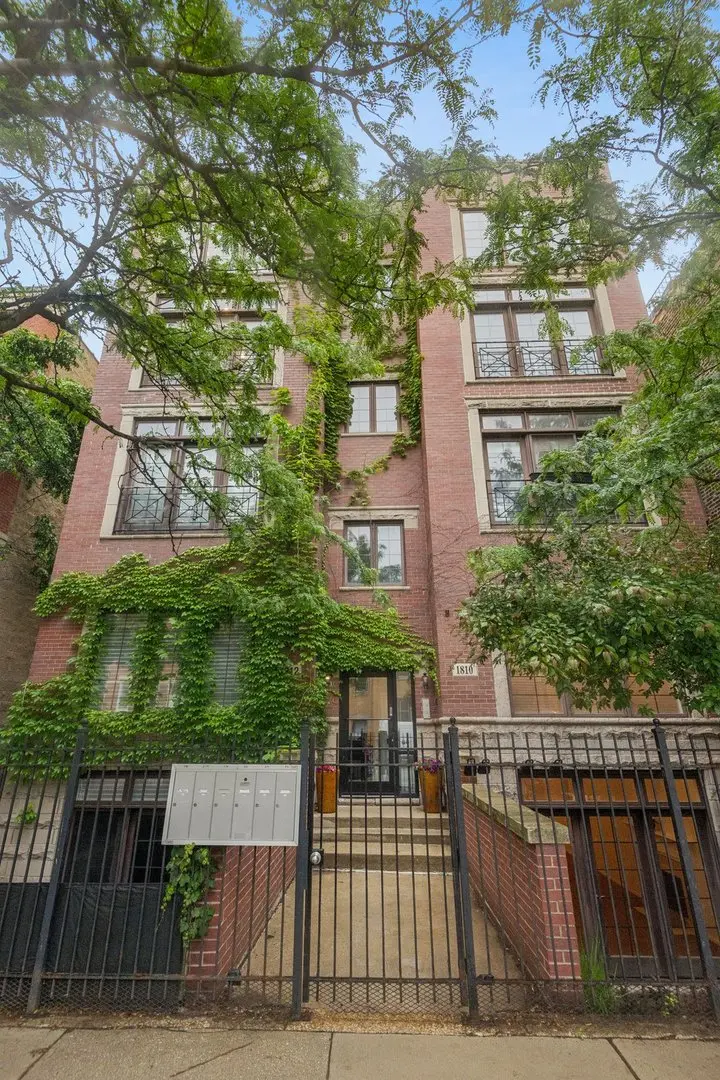 1810 W Armitage AVE #1E, Chicago, IL 60622