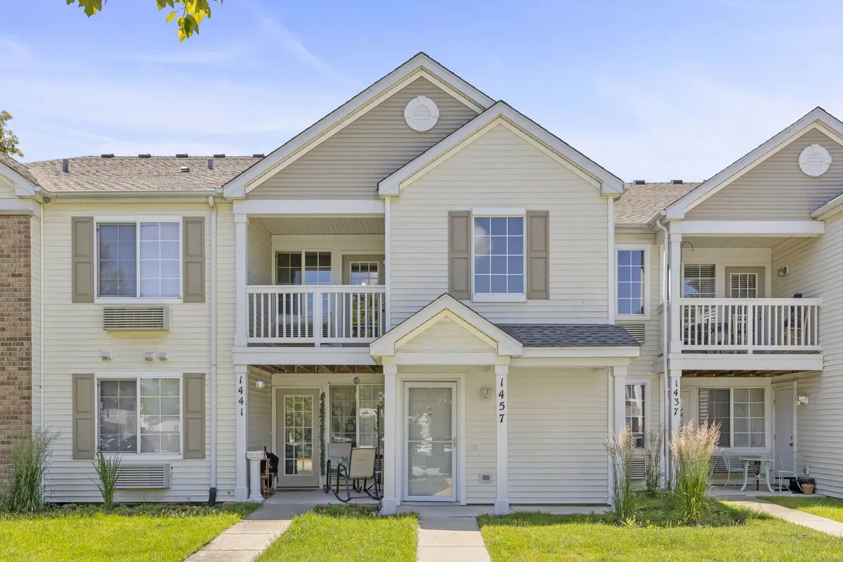1457 Mcclure RD #1457, Aurora, IL 60505