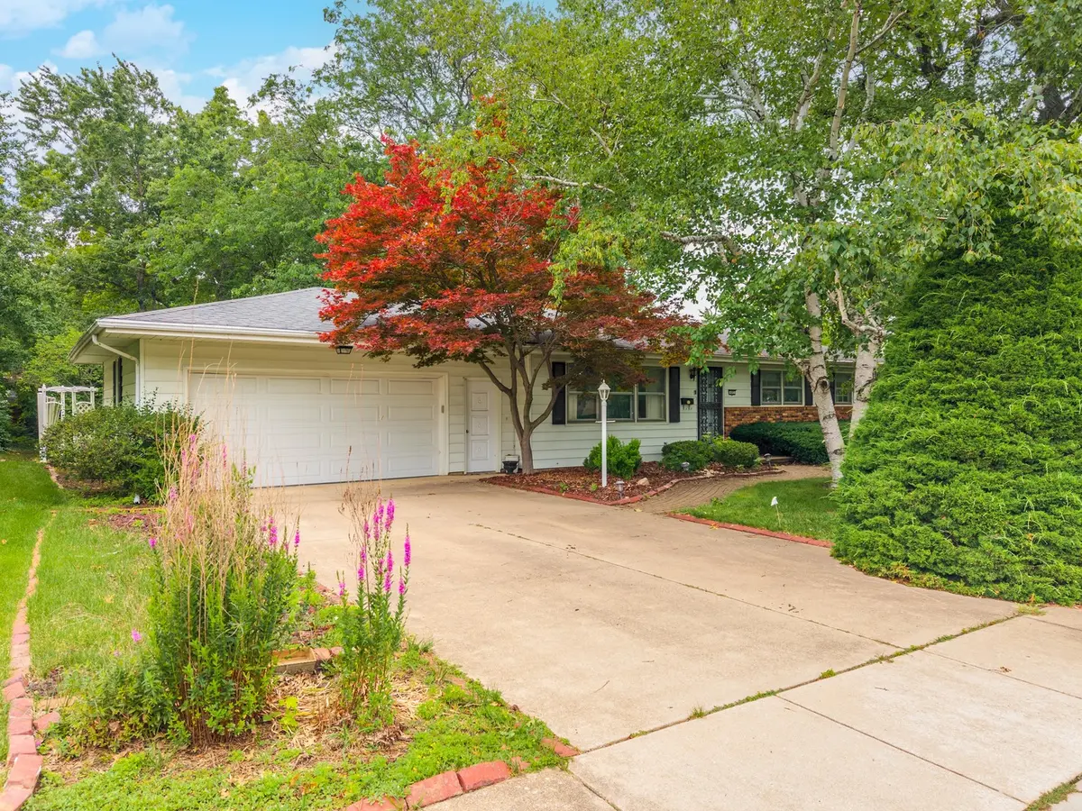 405 Michael CT, Normal, IL 61761
