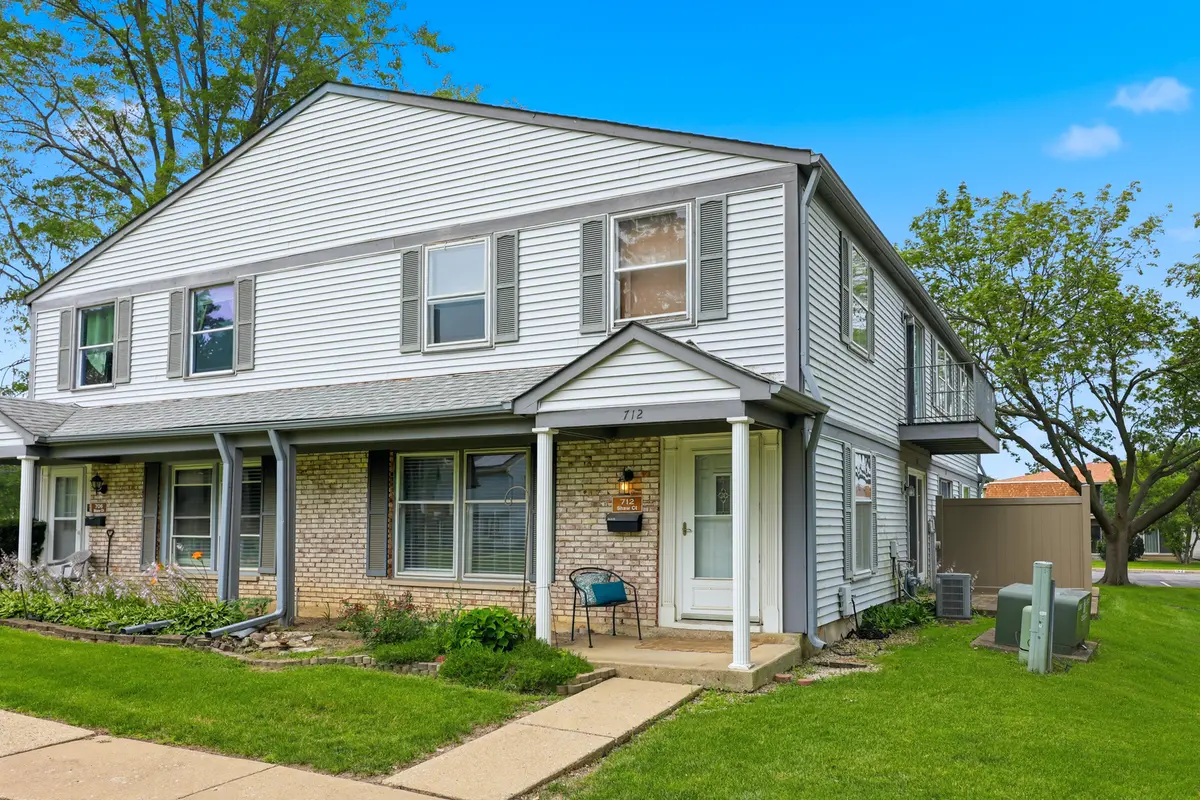 712 SHAW CT #0, Schaumburg, IL 60194