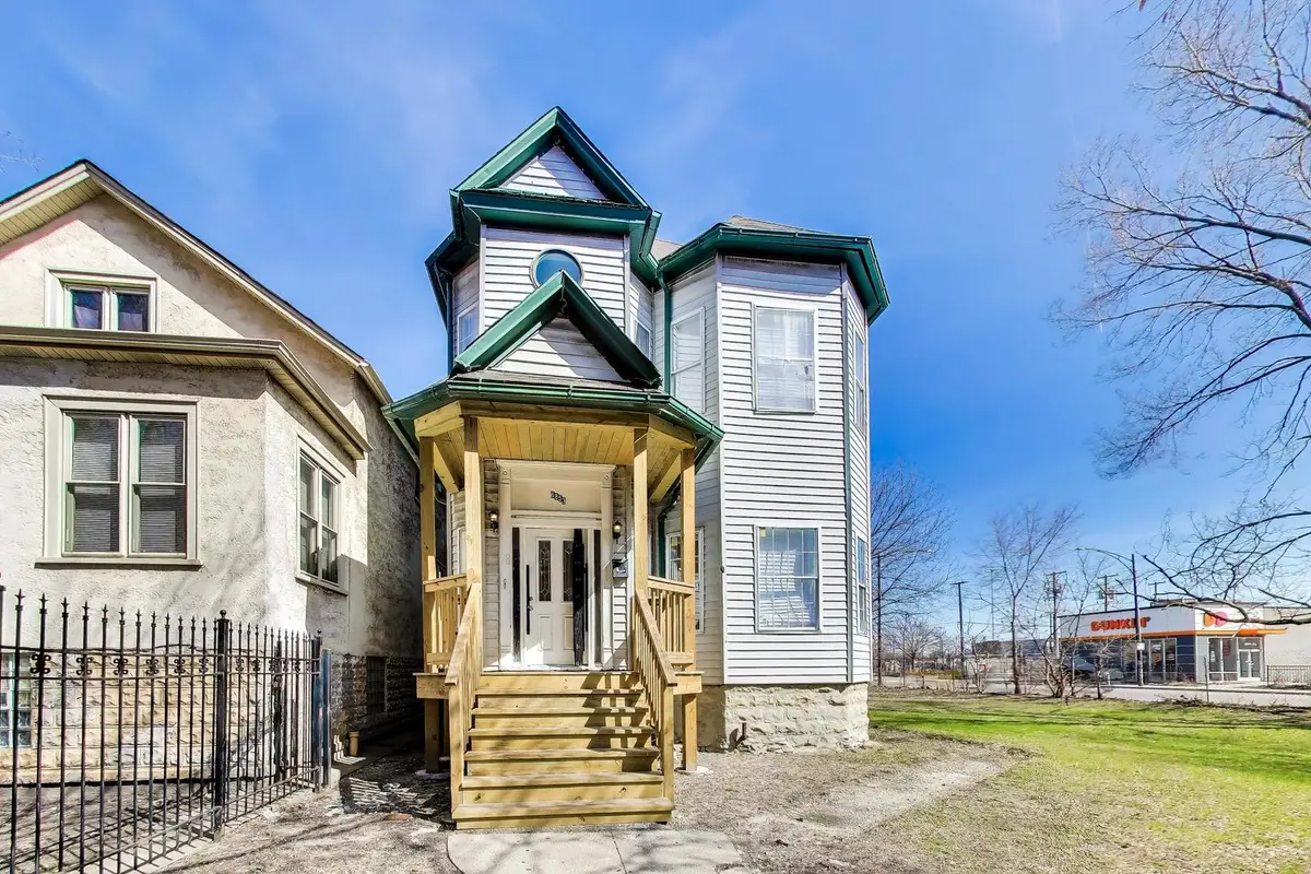 6853 S Perry AVE, Chicago, IL 60621