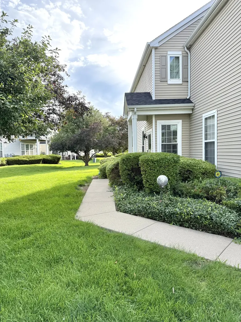 1431 Westhampton DR, Plainfield, IL 60586