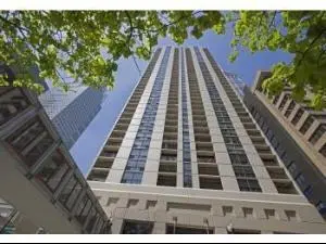 200 N Dearborn ST #3208, Chicago, IL 60601