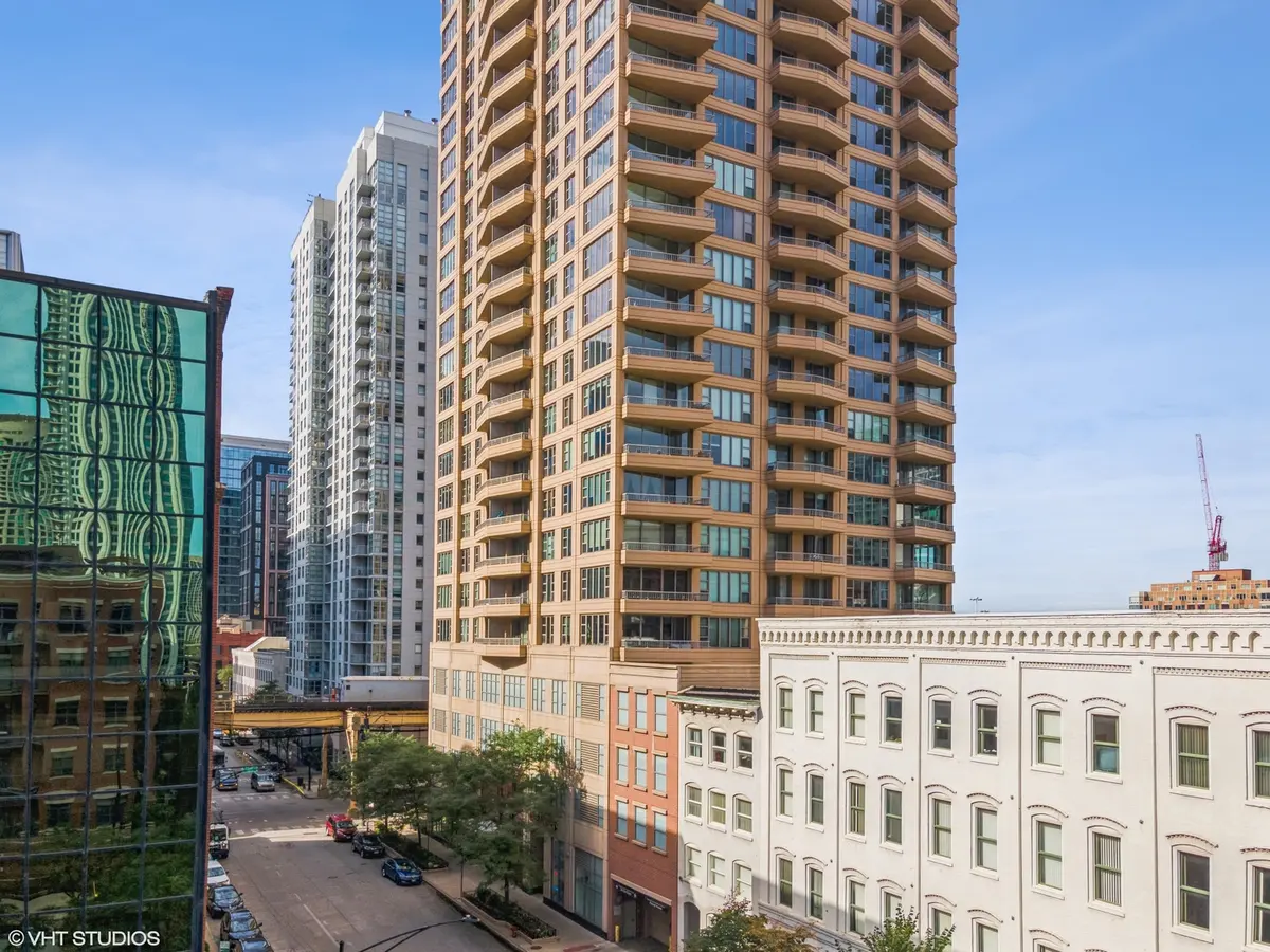 200 N JEFFERSON ST #1307, Chicago, IL 60661