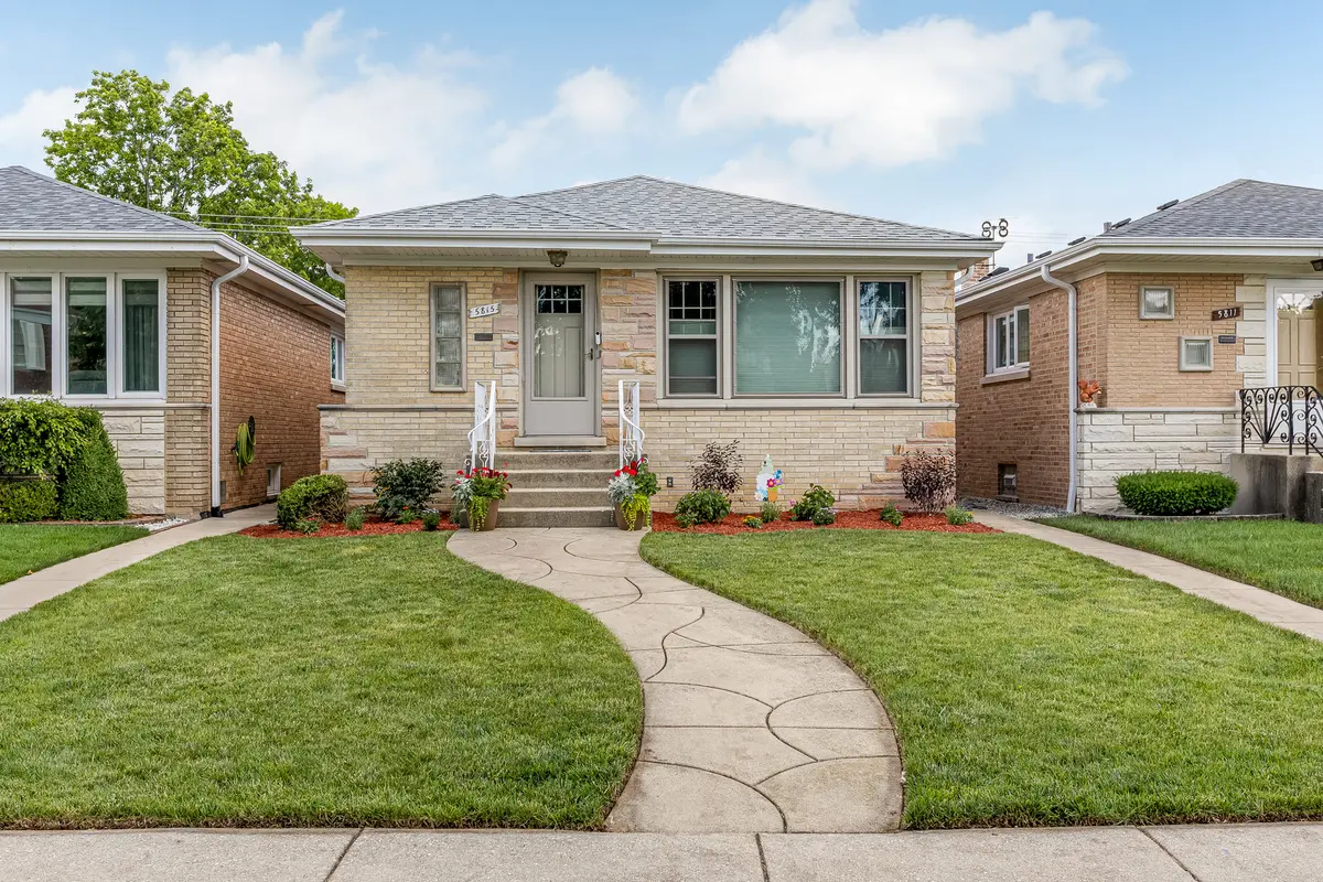 5815 N Oketo AVE, Chicago, IL 60631