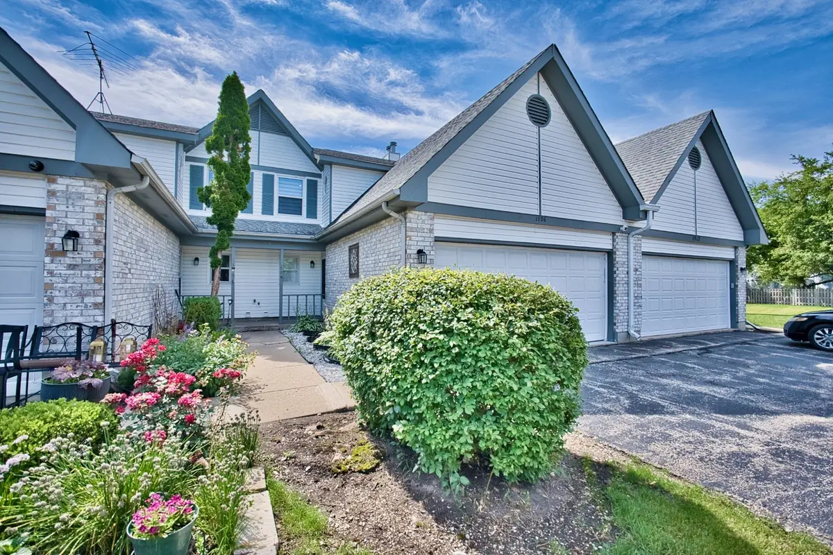 1506 Fernwood CT, Gurnee, IL 60031