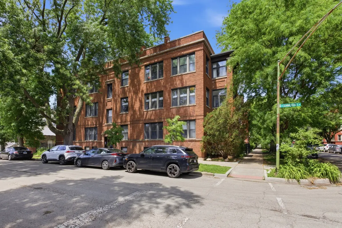 1700 W Summerdale AVE #2, Chicago, IL 60640