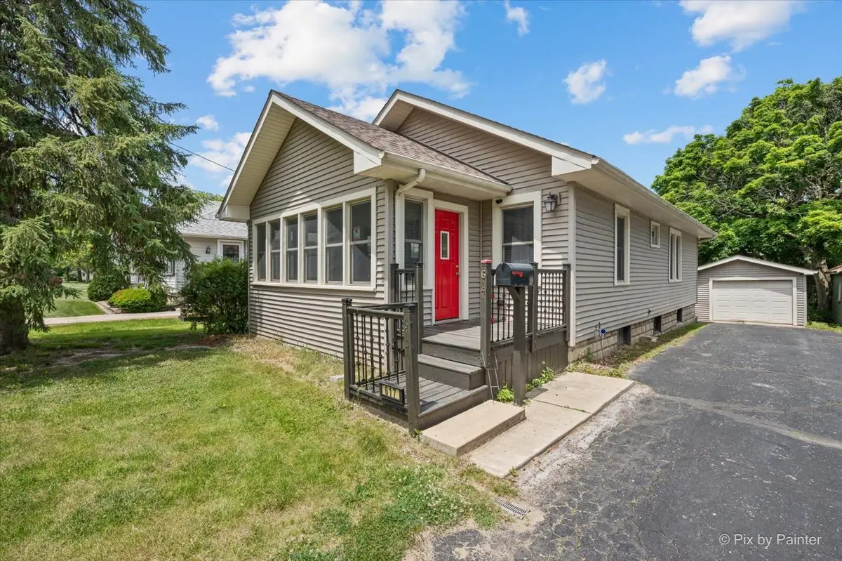 617 2nd ST, Crete, IL 60417
