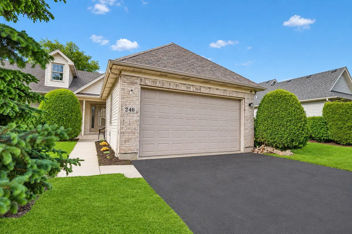 246 Red Hawk RD, Hampshire, IL 60140