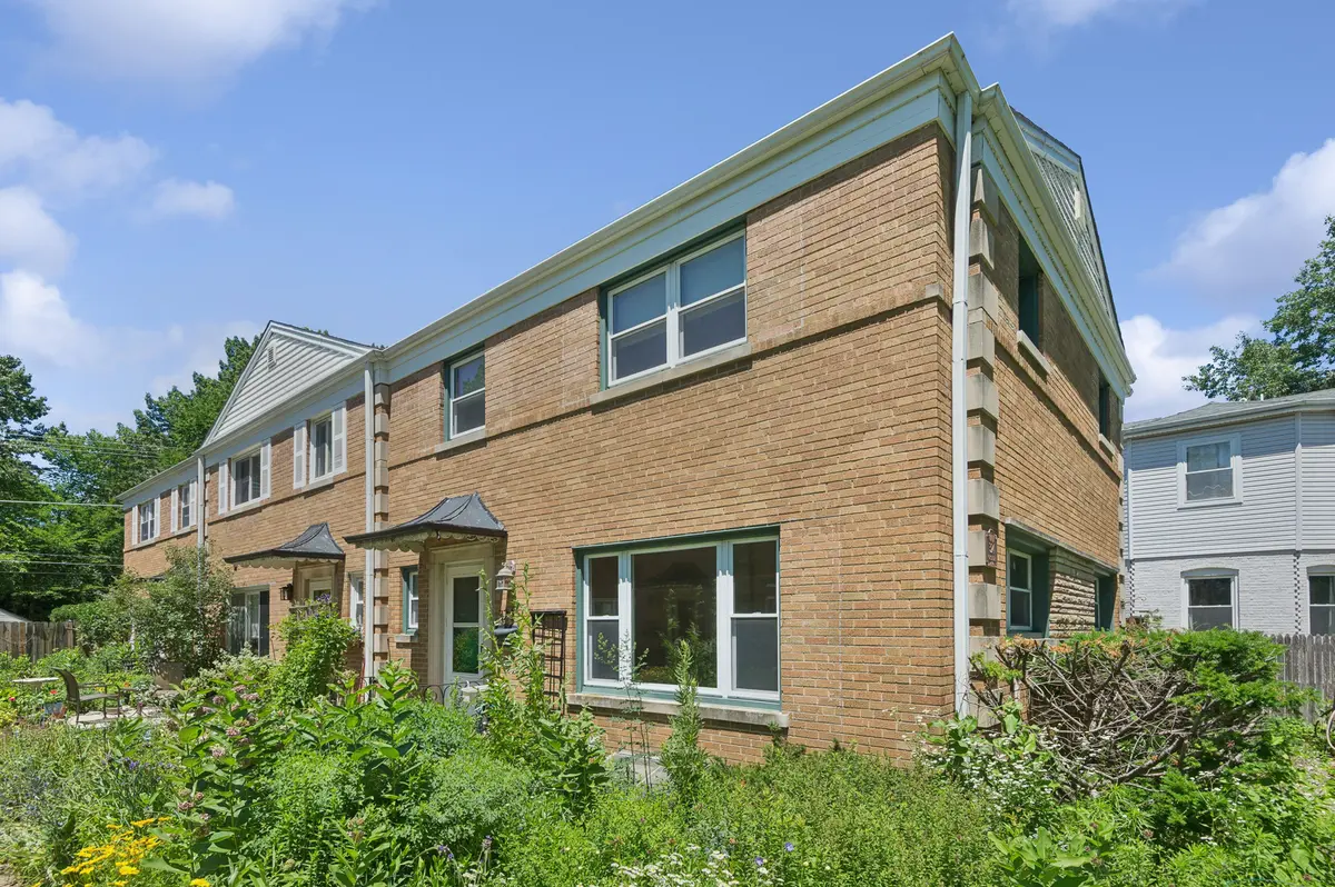 324 Asbury AVE, Evanston, IL 60202