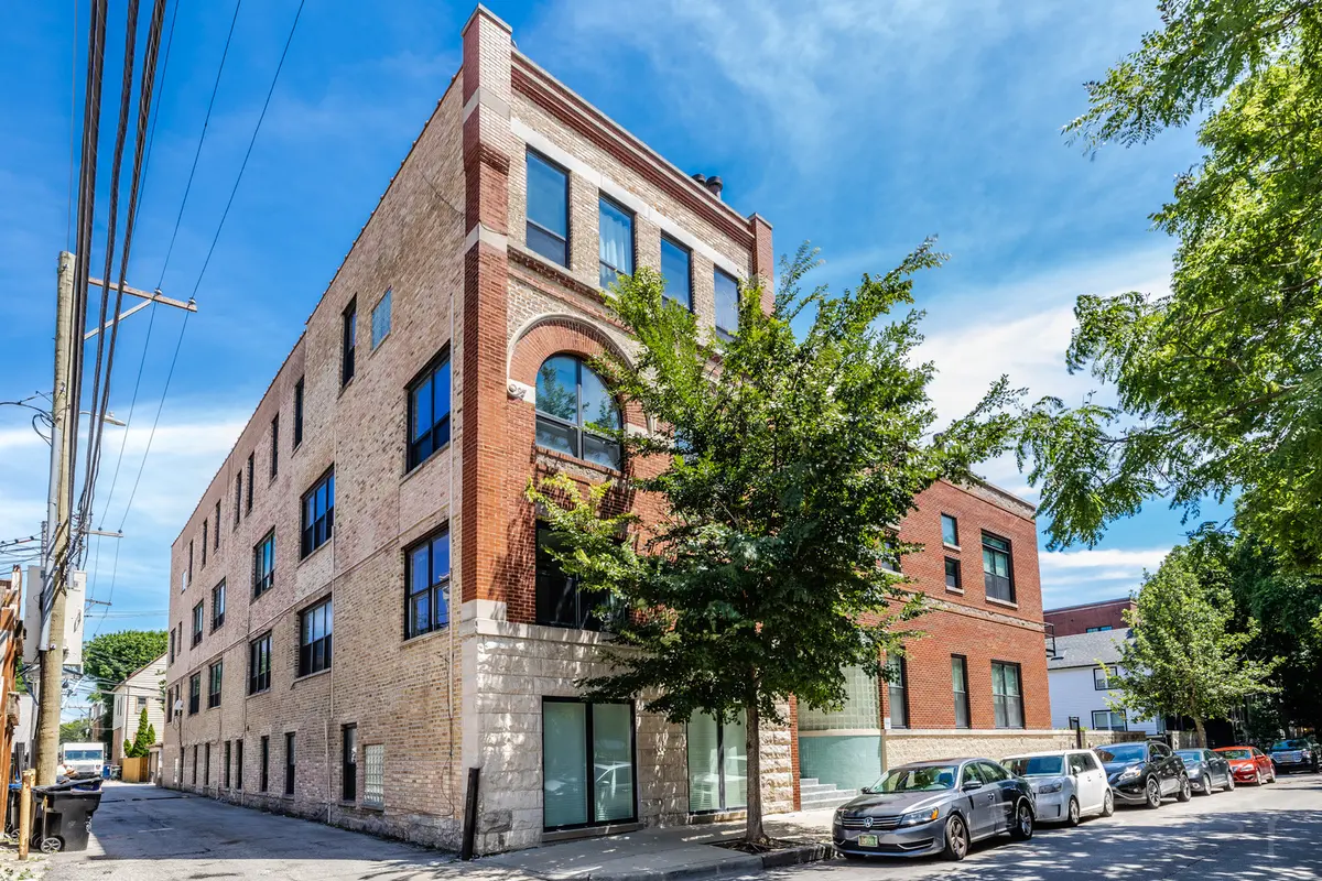 2343 N Greenview AVE #211, Chicago, IL 60614