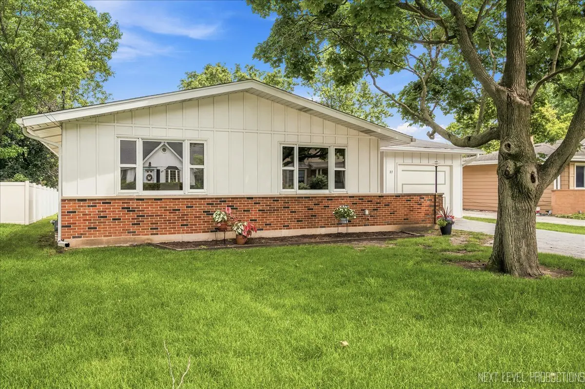 77 S Chase AVE, Lombard, IL 60148