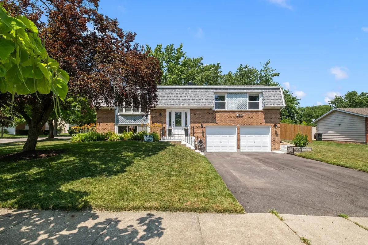 430 Faversham CT, Bolingbrook, IL 60440