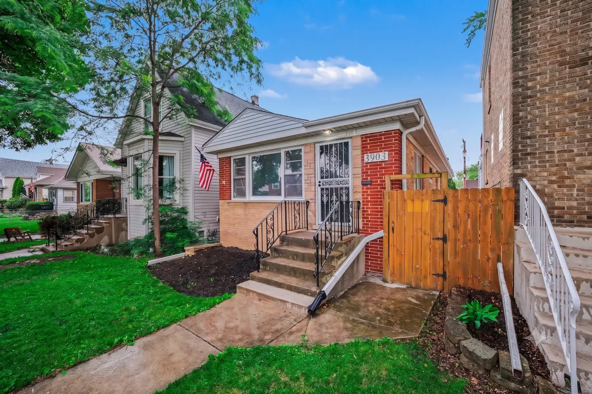 3903 N Neva AVE, Chicago, IL 60634