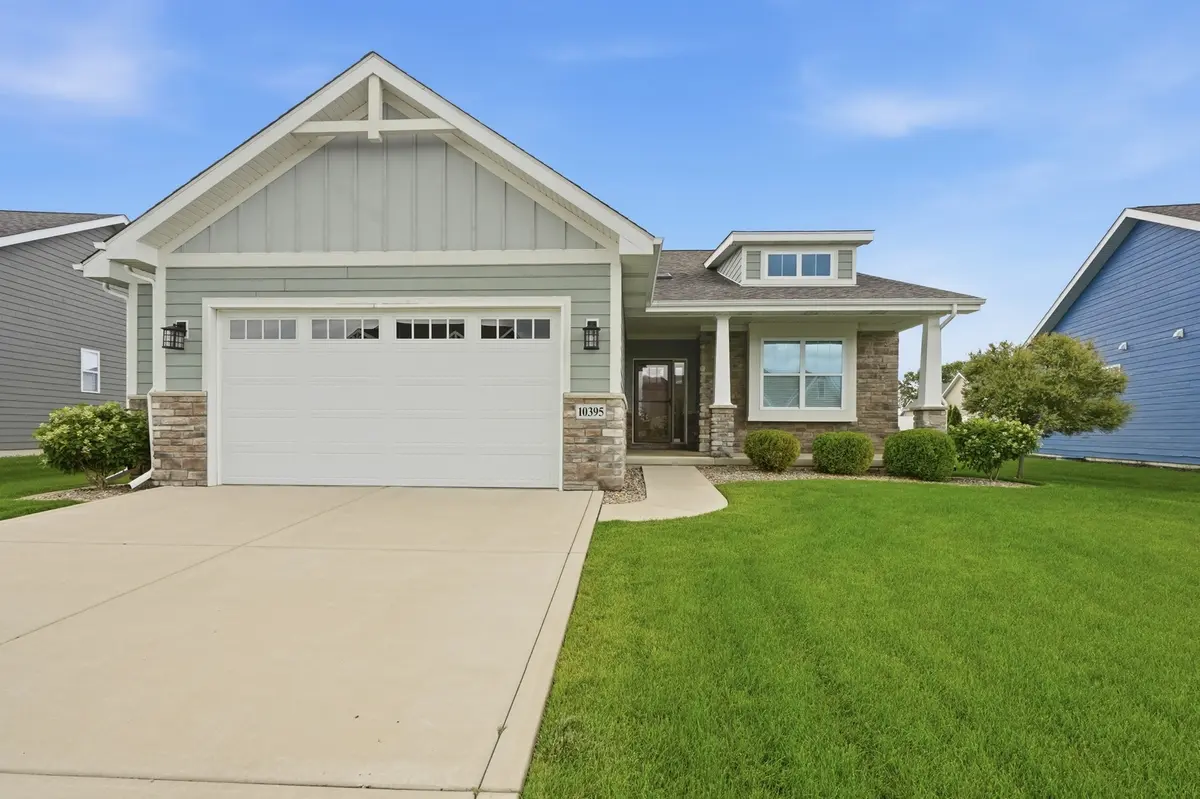 10395 Brookhaven ST, St. John, IN 46373