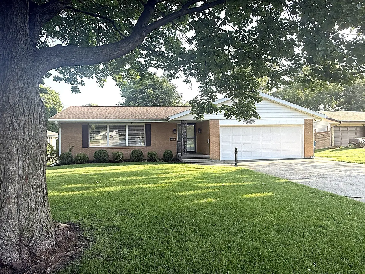 1419 Douglas TER, Dixon, IL 61021