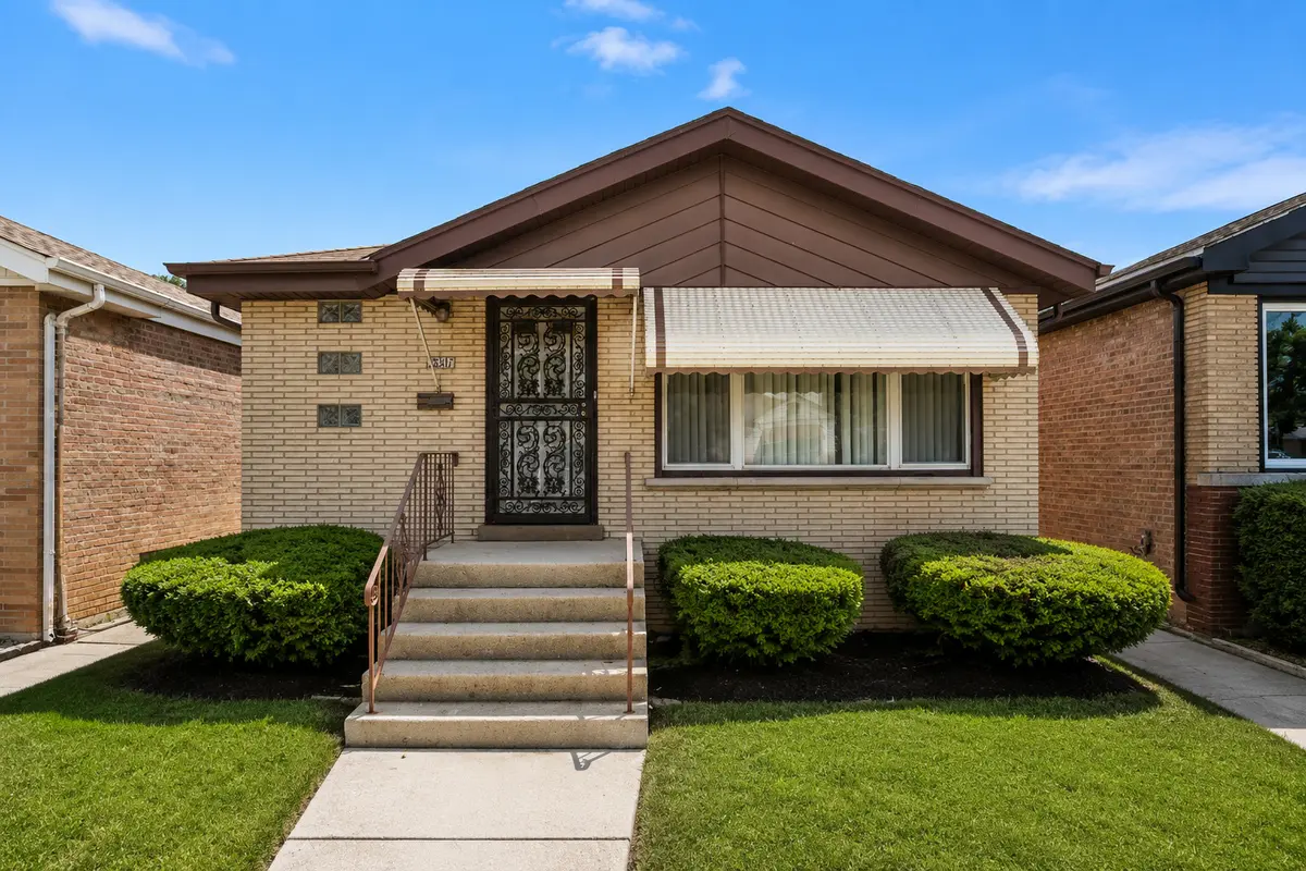 12347 S Elizabeth ST, Calumet Park, IL 60827