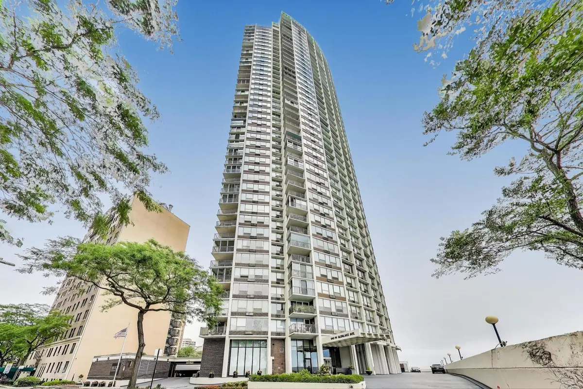940 W Glenlake AVE #19C, Chicago, IL 60660