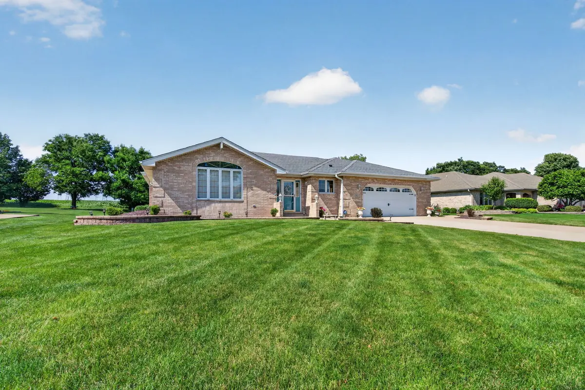 12902 W Beaver Lake DR, Homer Glen, IL 60491